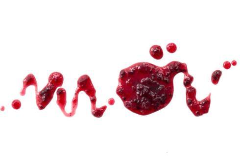 خروج تکه گوشت همراه خون قاعدگی